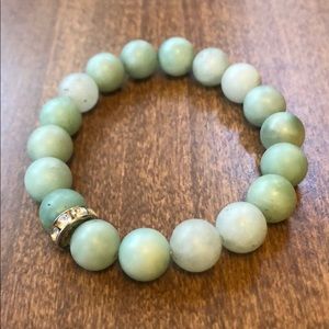 🍀 4 for $15! Cute jade colored stretchy bracelet